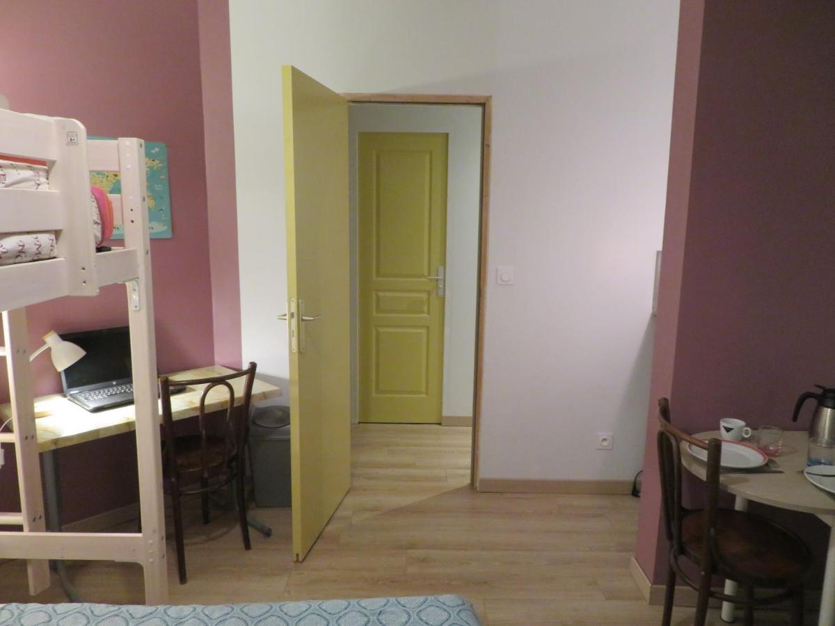 Les Chambres Studios De Pleslin-Foucher Ngoại thất bức ảnh